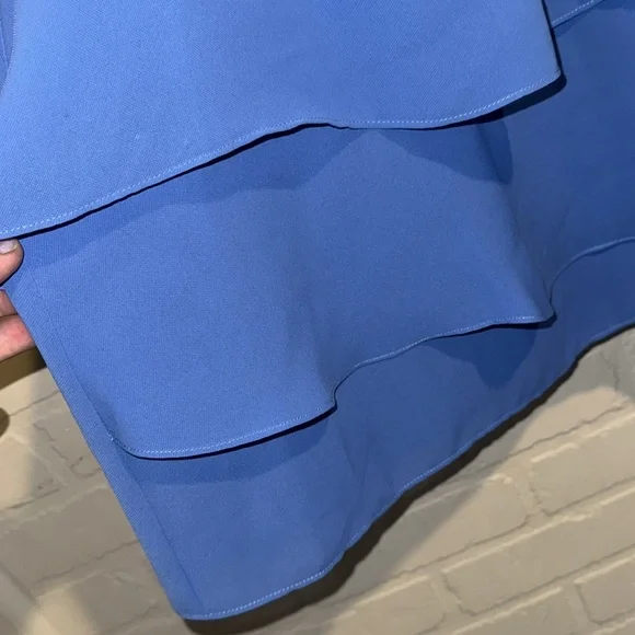 Saks Fifth Avenue blouse NEW steel Blue Layered Sleeveless Top keyhole back - Picture 4 of 8